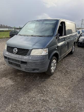 Dezmembrări autoturisme Volkswagen Transporter T5 1,9 TDI 2007/1