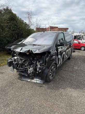 rozbiórka samochody osobowe Opel Vivaro 2.0 CDTI 2021/1