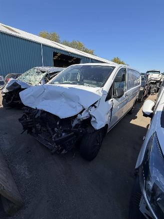 rozbiórka samochody osobowe Mercedes Vito 111 cdi lang 2017/1