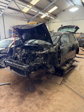 Coche siniestrado Volkswagen Golf 1.2 tsi 2011/1