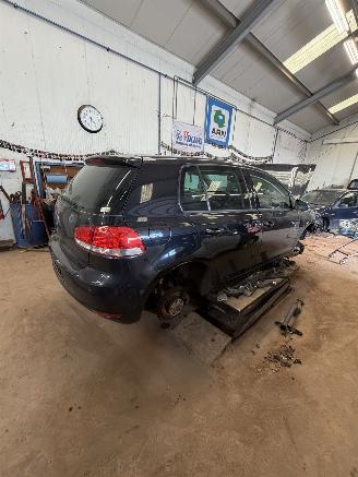 Volkswagen Golf 1.2 tsi picture 3