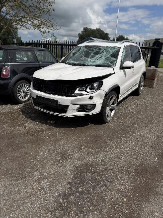 Dezmembrări autoturisme Volkswagen Tiguan 2.0 TDI 4 Motion 2012/1