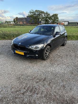 Sloopauto BMW 1-serie 116i twin power turbo 2011/1