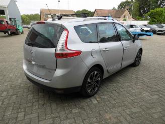 Renault Scenic  picture 6