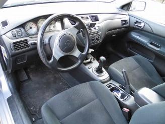 Mitsubishi Lancer  picture 4