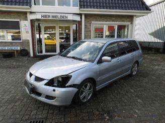 Mitsubishi Lancer  picture 3