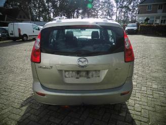Mazda 5  picture 5
