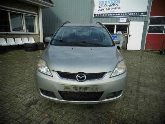 Mazda 5  picture 2
