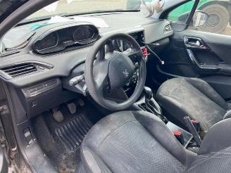 Peugeot 208 208 I (CA/CC/CK/CL), Hatchback, 2012 / 2019 1.2 Vti 12V PureTech 82 picture 4