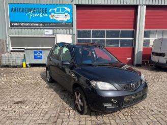 Vrakbiler auto Mazda 2 2 (NB/NC/ND/NE), Hatchback, 2003 / 2007 1.6 16V 2003/10