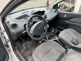 Renault Twingo Twingo II (CN), Hatchback 3-drs, 2007 / 2014 1.2 16V picture 4