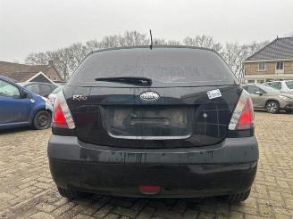 Kia Rio Rio II (DE), Hatchback, 2005 / 2011 1.4 16V picture 6