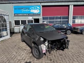 Vrakbiler auto Kia Rio Rio III (UB), Hatchback, 2011 / 2017 1.1 CRDi VGT 12V 2012/5