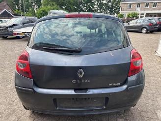 Renault Clio Clio III (BR/CR), Hatchback, 2005 / 2014 1.6 16V picture 6