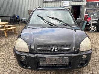 Hyundai Tucson Tucson (JM), SUV, 2004 / 2010 2.0 16V CVVT 4x2 picture 2