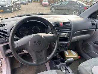 Kia Picanto Picanto (BA), Hatchback, 2004 / 2011 1.1 12V picture 4