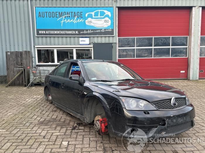 Ford Mondeo Mondeo III, Hatchback, 2000 / 2007 3.0 V6 24V ST220