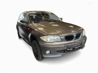 Sloopauto BMW 1-serie 1 serie (E87/87N), Hatchback 5-drs, 2003 / 2012 116i 1.6 16V 2006/2