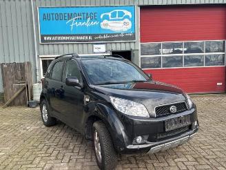 Uttjänta bilar auto Daihatsu Terios Terios (J2), Terreinwagen, 2005 1.5 16V DVVT 4x2 Euro 4 2007/4