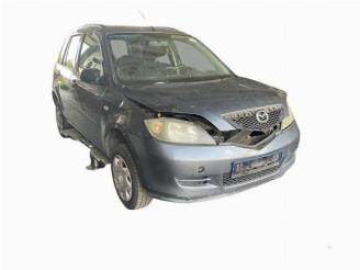 Vrakbiler auto Mazda 2 2 (NB/NC/ND/NE), Hatchback, 2003 / 2007 1.4 16V 2004/5