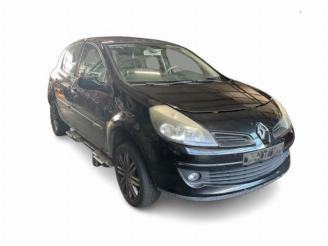 Vrakbiler auto Renault Clio Clio III (BR/CR), Hatchback, 2005 / 2014 1.6 16V 2007/11