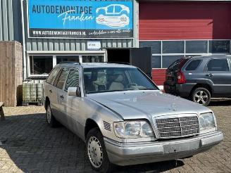 Dezmembrări autoturisme Mercedes MB E Combi diesel (S124), Combi, 1984 / 1996 3.0 E-300D 24V 1994/6