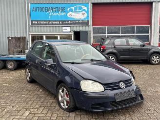 Auto da rottamare Volkswagen Golf Golf V (1K1), Hatchback, 2003 / 2010 1.4 16V 2004/9