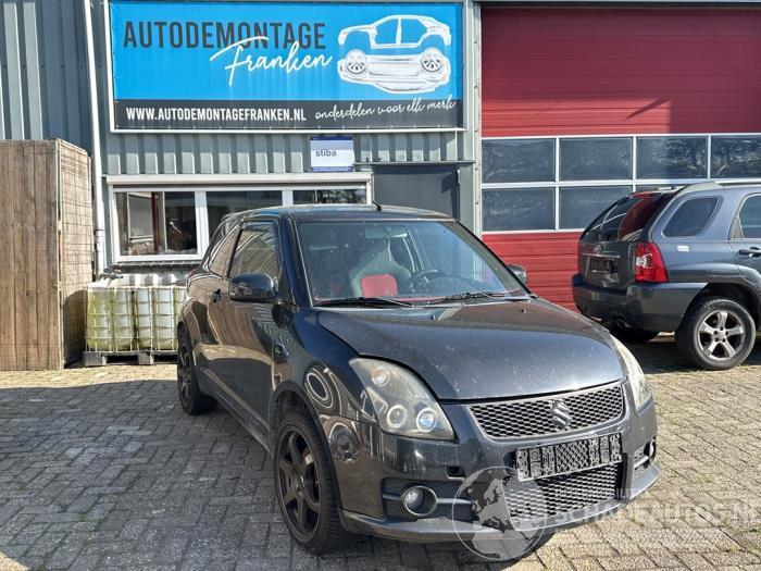 Suzuki Swift Swift (ZA/ZC/ZD1/2/3/9), Hatchback, 2005 / 2015 1.6 Sport VVT 16V