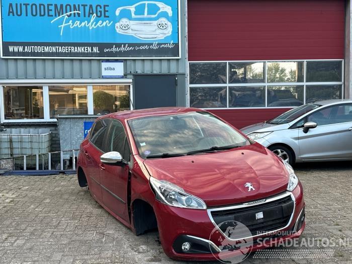 Peugeot 208 208 I (CA/CC/CK/CL), Hatchback, 2012 / 2019 1.2 Vti 12V PureTech 82
