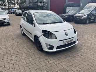 Vrakbiler auto Renault Twingo Twingo II (CN), Hatchback 3-drs, 2007 / 2014 1.2 16V 2010/9