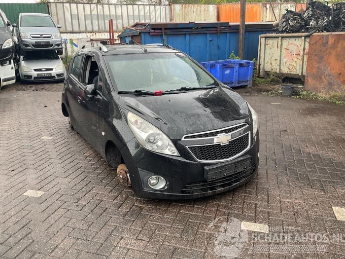 Chevrolet Spark Spark (M300), Hatchback, 2010 1.0 16V Bifuel