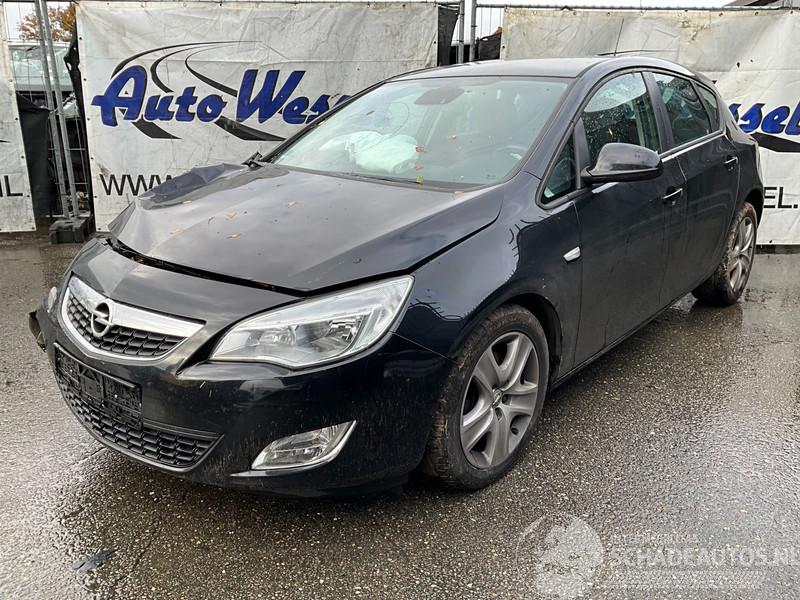 Opel Astra Cdti