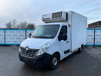 skadebil vrachtwagen Renault Master 2.3 Koelwagen 2019/8