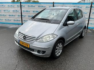 Mercedes A-klasse 170 Elegance picture 1
