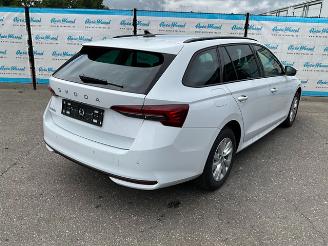 Skoda Octavia 1.5 TSi Combi Selection picture 3