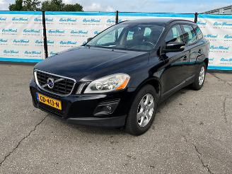 krockskadad bil auto Volvo Xc-60 2.4 Momentum 2009/6