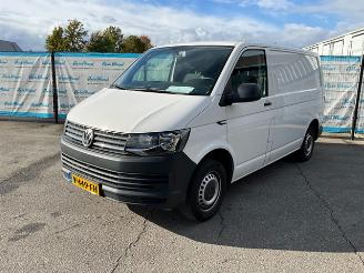 skadebil bedrijf Volkswagen Transporter 2.0 TDi Transporter BlueMotion 2016/12