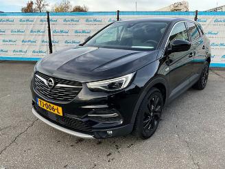 okazja samochody osobowe Opel Grandland 1.2 Turbo Ultimate 2018/8