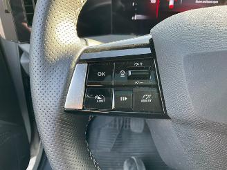 Opel Astra 1.2 Turbo GS picture 7