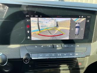 Opel Astra 1.2 Turbo GS picture 14