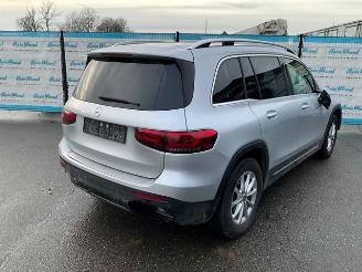 Mercedes GLB  picture 3