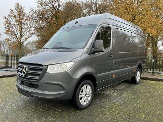 bruktbiler bedrijf Mercedes Sprinter 317 L2H2 Automaat | PRO | Cruise | Camera | Stroelverw. | MBUX | BPM Vrij! 2024/12