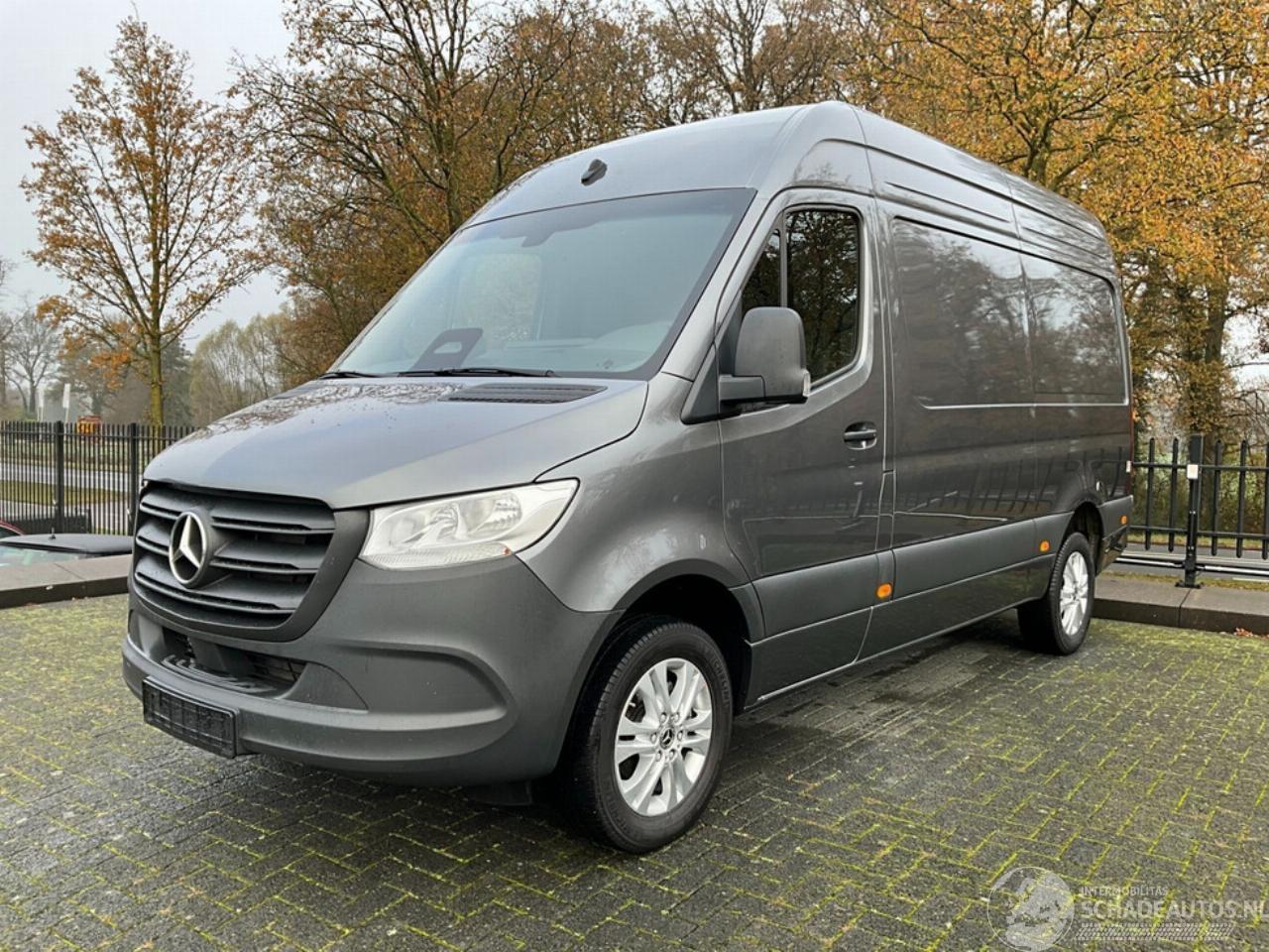 Mercedes Sprinter 317 L2H2 Automaat | PRO | Cruise | Camera | Stroelverw. | MBUX | BPM Vrij!