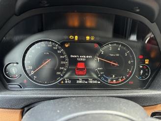 BMW 3-serie 320 320i Executive picture 17