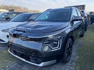 skadebil auto Kia e-Niro EV Light 64.8 kWh 2024/4
