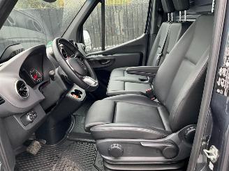 Mercedes Sprinter 317 CDI RWD PRO L2H2 LEDER NAV AUTO 3.5T TREKHAAK BPM VRIJ! picture 9