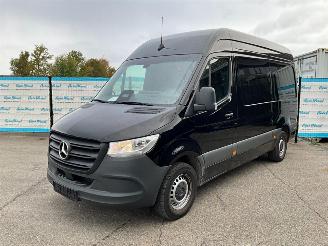 krockskadad bil bedrijf Mercedes Sprinter 317 CDI (125 kW) L2H2 | PRO | Cruise | Camera | Navi | App | 3.5t AHK voorb. Automaat | BPM Vrij! 2024/12