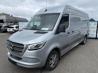 krockskadad bil bedrijf Mercedes Sprinter 317 L3H2 Automaat 3.5t Trekhaakvoorber. | LED | Dubbele Schuifdeur | Camera | Rijdbaar | BPM Vrij! 2024/11