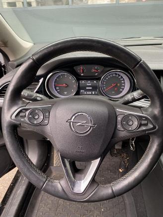 Opel Insignia  picture 14