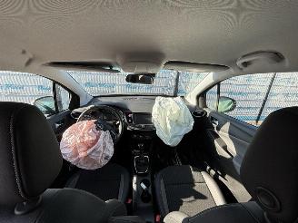 Opel Crossland X Innovation 1.2 (81kW) Technologie-pakket Park & Go picture 7